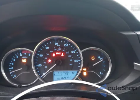 2015 Toyota Corolla Le из США, поврежденный, VIN 2T1BURHE4FC375843